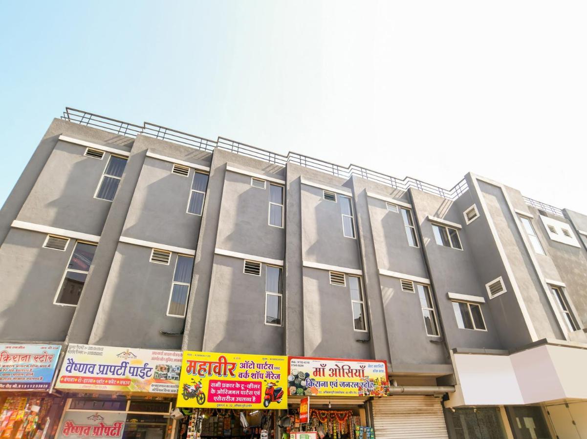 Oyo Collection O 78295 Da 2 Day Indore Eksteriør bilde